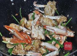 葱姜干炒蟹的做法图解10