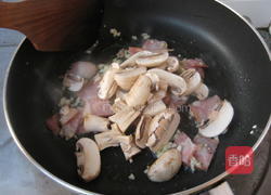 奶油培根意大利面的做法图解15