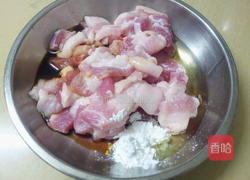 榨菜蒸猪肉的做法图解2
