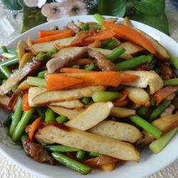 蒜薹炒豆腐干的做法[图]