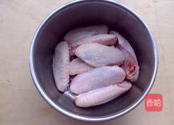 草莓鸡翅的做法图解2