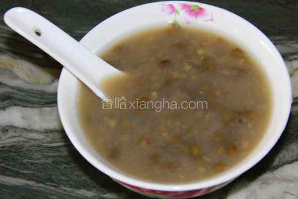 冰镇绿豆汤