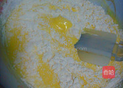 轻乳酪蛋糕的做法图解3