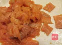 鳟鱼蒸蛋的做法图解2