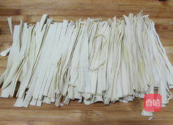 凉拌干豆腐的做法图解2