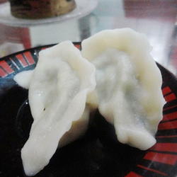 猪肉芹菜水饺的做法[图]