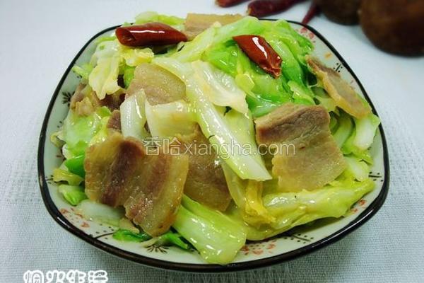 腊肉炒手撕包菜