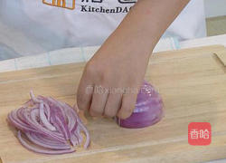 洋葱拌豆干的做法图解2