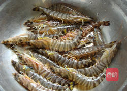 白灼九节虾的做法图解1