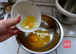 自制小蛋糕的做法图解3