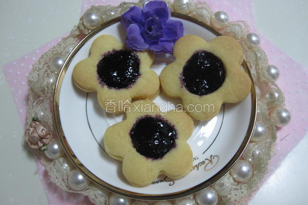 蓝莓果酱饼干