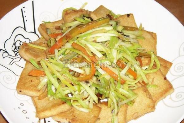 韭黄炒豆腐
