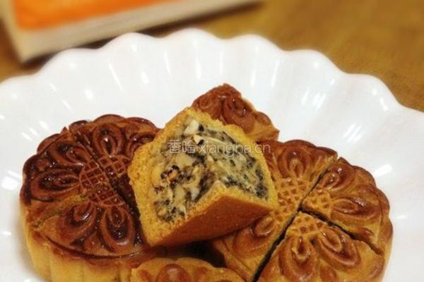 五仁月饼的做法_菜谱_香哈网