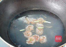 青豆炒虾仁的做法图解6