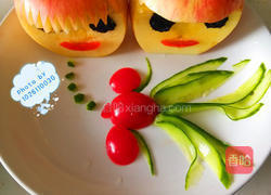 金鱼水果盘的做法图解10