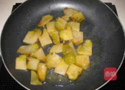 榨菜炒花菜的做法图解8