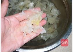 银耳山药麦片粥的做法图解3