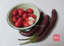 小西红柿烧茄子的做法图解1