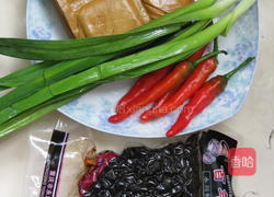 豆豉香干丁的做法图解1