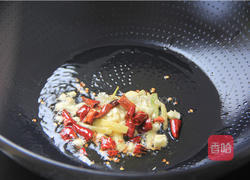 甜笋小炒肉的做法图解3