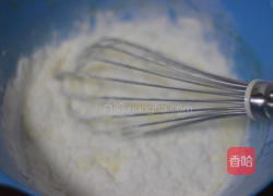 黄桃蛋糕卷的做法图解3