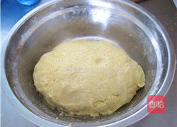 烫面玉米饼子的做法图解4