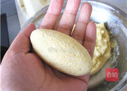 烫面玉米饼子的做法图解6