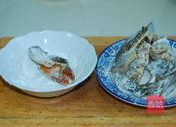 咸蛋黄焗膏蟹的做法图解3