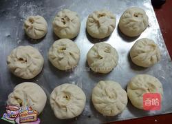 油渣包菜包子的做法图解12