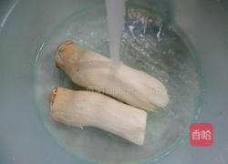 茄子炒杏鲍菇的做法图解2