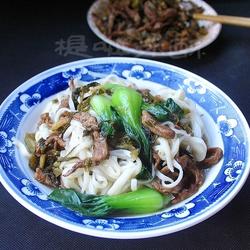 酸菜肉丝面的做法[图]