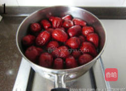 枣泥菊花酥的做法图解1