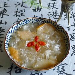 雪梨银耳羹的做法[图]