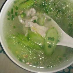 黄瓜肉片汤的做法[图]