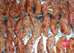 香辣蒜香烤翅尖的做法图解4