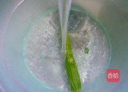 混炒莴笋的做法图解3