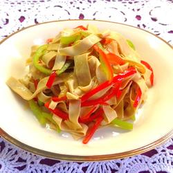 尖椒干豆腐丝的做法[图]
