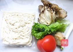 茄汁乌冬面的做法图解1