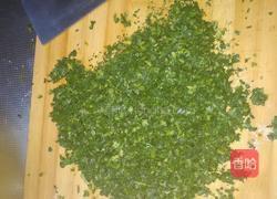 水晶荠菜丸子的做法图解1