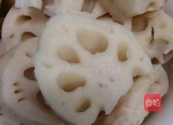 蓮藕排骨湯的做法图解1