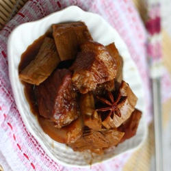 笋干红烧肉的做法[图]