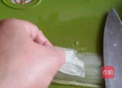 干煸酸菜丝的做法图解3