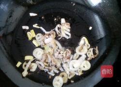 番茄老豆腐小炒肉的做法图解2