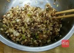 羊肉白菜包子的做法图解1