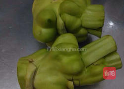 青榨菜虾皮炒肉丝的做法图解1
