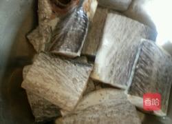 干烧带鱼的做法图解1