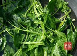 凉拌菠菜的做法图解1