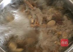 马卡黄芪党参鸡汤的做法图解3