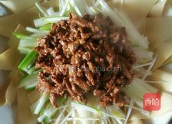 巨无霸版京酱肉丝的做法图解3