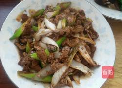 大葱爆牛肉的做法图解3